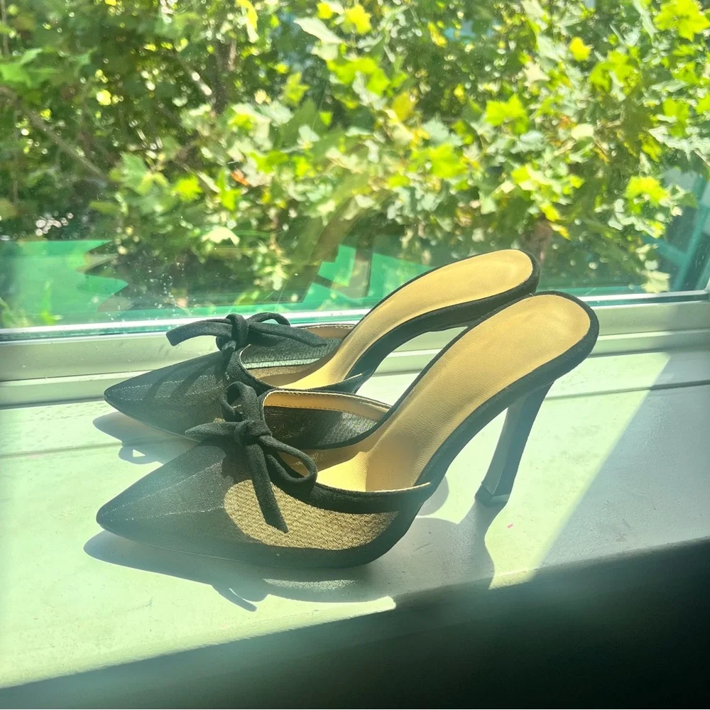 mesh bow tie detail heeled mules 🎀👠👡 - Picture 1 of 7